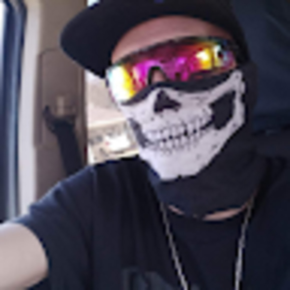 Meet your Posher, Daniel - Picture 1 of 1